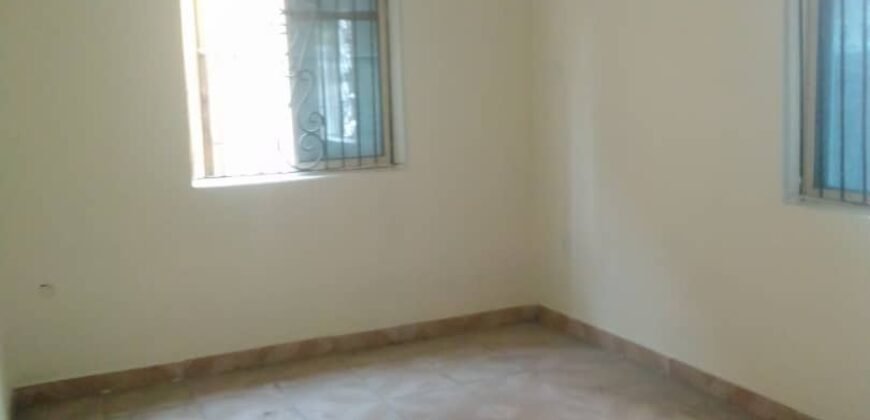Well renovated 3 bedroom flat